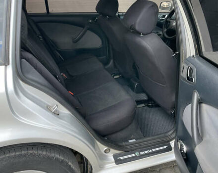 Шкода Октавия 2006 в Турийск на Automoto.ua Серый Шкода Октавия, объемом двигателя 1.9 л и пробегом 330 тыс. км за 4300 $, фото 11 на Automoto.ua