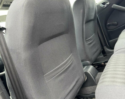 Сірий Шкода Октавія, об'ємом двигуна 1.6 л та пробігом 210 тис. км за 4399 $, фото 48 на Automoto.ua