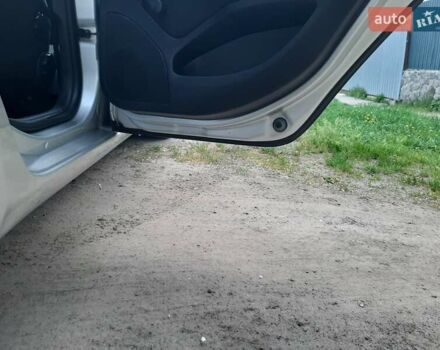 Серый Шкода Октавия, объемом двигателя 1.6 л и пробегом 220 тыс. км за 6200 $, фото 142 на Automoto.ua