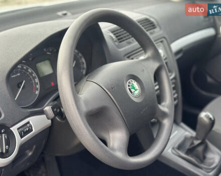 Серый Шкода Октавия, объемом двигателя 1.6 л и пробегом 167 тыс. км за 6450 $, фото 19 на Automoto.ua