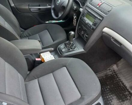 Серый Шкода Октавия, объемом двигателя 1.6 л и пробегом 242 тыс. км за 7000 $, фото 7 на Automoto.ua