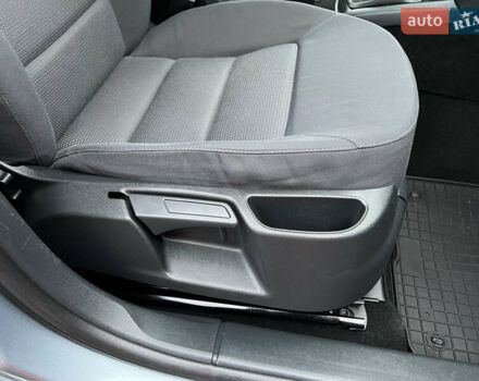 Серый Шкода Октавия, объемом двигателя 1.6 л и пробегом 217 тыс. км за 5700 $, фото 56 на Automoto.ua