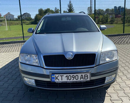 Серый Шкода Октавия, объемом двигателя 1.6 л и пробегом 232 тыс. км за 6000 $, фото 1 на Automoto.ua