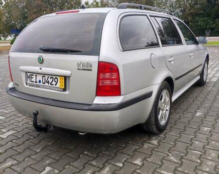 Шкода Октавія 2006 у Каменце-Подольском на Automoto.ua Сірий Шкода Октавія, об'ємом двигуна 1.6 л та пробігом 221 тис. км за 4950 $, фото 1 на Automoto.ua