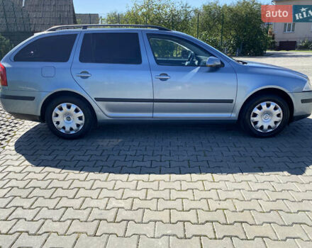 Серый Шкода Октавия, объемом двигателя 1.6 л и пробегом 232 тыс. км за 6000 $, фото 3 на Automoto.ua