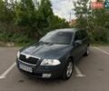 Сірий Шкода Октавія, об'ємом двигуна 2 л та пробігом 300 тис. км за 4699 $, фото 1 на Automoto.ua