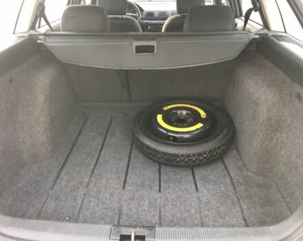 Серый Шкода Октавия, объемом двигателя 1.6 л и пробегом 306 тыс. км за 4599 $, фото 3 на Automoto.ua