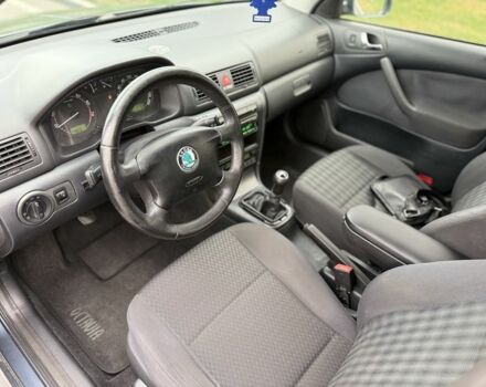 Сірий Шкода Октавія, об'ємом двигуна 1.8 л та пробігом 215 тис. км за 4850 $, фото 6 на Automoto.ua