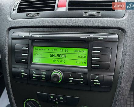 Серый Шкода Октавия, объемом двигателя 1.6 л и пробегом 217 тыс. км за 5700 $, фото 66 на Automoto.ua