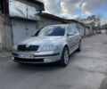 Серый Шкода Октавия, объемом двигателя 1.6 л и пробегом 253 тыс. км за 4700 $, фото 2 на Automoto.ua