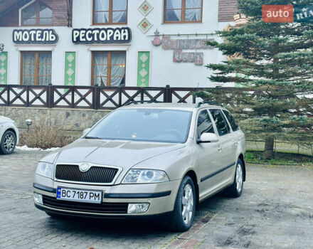 Серый Шкода Октавия, объемом двигателя 2 л и пробегом 319 тыс. км за 5900 $, фото 1 на Automoto.ua