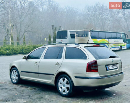 Серый Шкода Октавия, объемом двигателя 2 л и пробегом 319 тыс. км за 5900 $, фото 3 на Automoto.ua