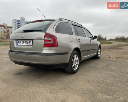 Серый Шкода Октавия, объемом двигателя 1.6 л и пробегом 305 тыс. км за 5200 $, фото 7 на Automoto.ua