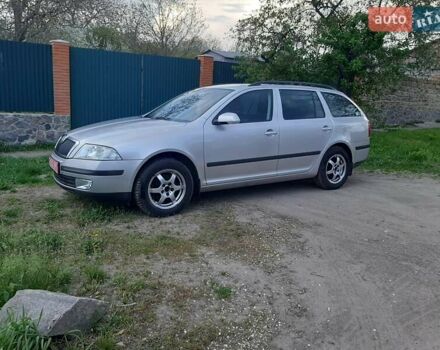 Серый Шкода Октавия, объемом двигателя 1.6 л и пробегом 220 тыс. км за 6200 $, фото 61 на Automoto.ua