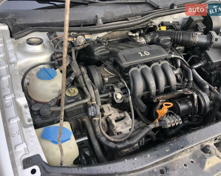 Серый Шкода Октавия, объемом двигателя 1.6 л и пробегом 306 тыс. км за 4599 $, фото 10 на Automoto.ua