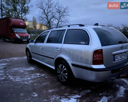 Шкода Октавия 2006 в Коростене на Automoto.ua Серый Шкода Октавия, объемом двигателя 1.9 л и пробегом 330 тыс. км за 4800 $, фото 6 на Automoto.ua