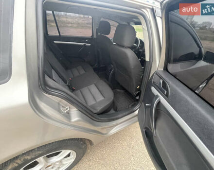 Серый Шкода Октавия, объемом двигателя 1.6 л и пробегом 305 тыс. км за 5200 $, фото 12 на Automoto.ua