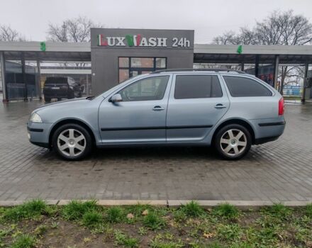 Серый Шкода Октавия, объемом двигателя 1.6 л и пробегом 224 тыс. км за 6500 $, фото 2 на Automoto.ua