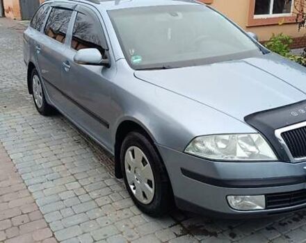 Серый Шкода Октавия, объемом двигателя 1.6 л и пробегом 311 тыс. км за 5600 $, фото 4 на Automoto.ua