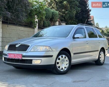 Сірий Шкода Октавія, об'ємом двигуна 1.6 л та пробігом 210 тис. км за 6500 $, фото 1 на Automoto.ua