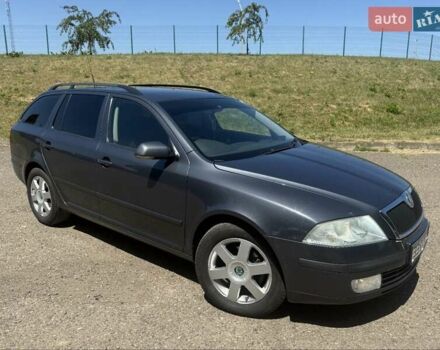 Серый Шкода Октавия, объемом двигателя 2 л и пробегом 299 тыс. км за 5799 $, фото 1 на Automoto.ua