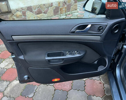 Сірий Шкода Октавія, об'ємом двигуна 1.6 л та пробігом 180 тис. км за 5999 $, фото 28 на Automoto.ua