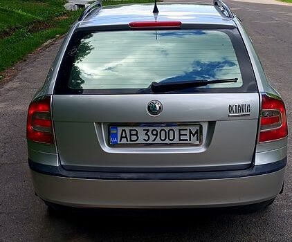 Серый Шкода Октавия, объемом двигателя 1.6 л и пробегом 263 тыс. км за 5228 $, фото 9 на Automoto.ua