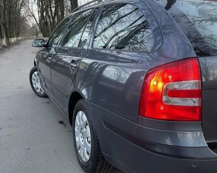 Сірий Шкода Октавія, об'ємом двигуна 2 л та пробігом 190 тис. км за 8800 $, фото 2 на Automoto.ua