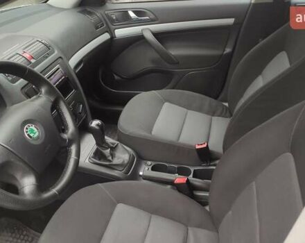 Шкода Октавия 2007 в Лозовой на Automoto.ua Серый Шкода Октавия, объемом двигателя 1.6 л и пробегом 261 тыс. км за 7200 $, фото 6 на Automoto.ua