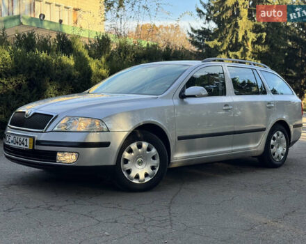 Серый Шкода Октавия, объемом двигателя 1.6 л и пробегом 199 тыс. км за 5950 $, фото 1 на Automoto.ua