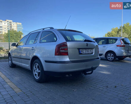 Шкода Октавия 2007 в Каменское - Днепродзержинск на Automoto.ua Серый Шкода Октавия, объемом двигателя 1.9 л и пробегом 261 тыс. км за 5500 $, фото 5 на Automoto.ua