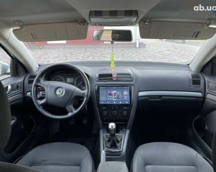 Серый Шкода Октавия, объемом двигателя 2 л и пробегом 313 тыс. км за 4999 $, фото 15 на Automoto.ua