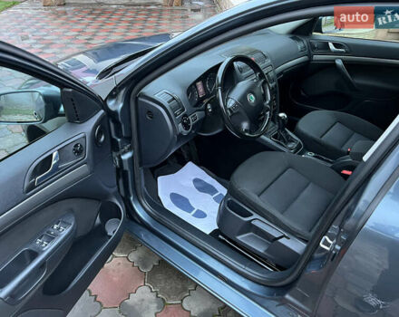 Сірий Шкода Октавія, об'ємом двигуна 1.6 л та пробігом 180 тис. км за 5999 $, фото 25 на Automoto.ua