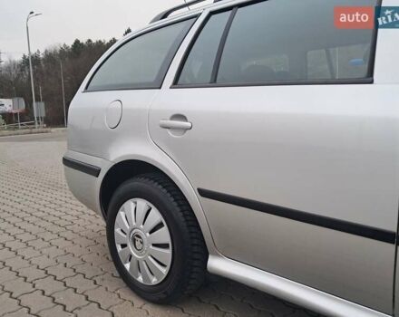 Сірий Шкода Октавія, об'ємом двигуна 1.6 л та пробігом 198 тис. км за 5400 $, фото 40 на Automoto.ua