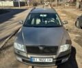 Серый Шкода Октавия, объемом двигателя 1.6 л и пробегом 230 тыс. км за 6700 $, фото 1 на Automoto.ua
