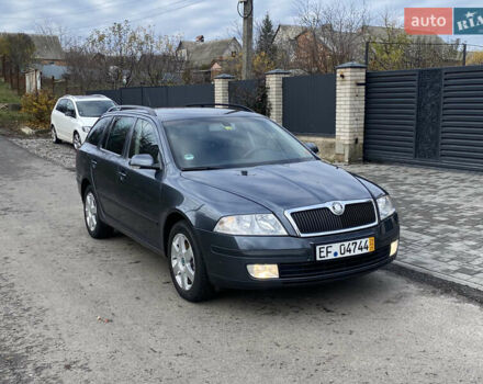 Сірий Шкода Октавія, об'ємом двигуна 1.8 л та пробігом 2 тис. км за 6800 $, фото 2 на Automoto.ua