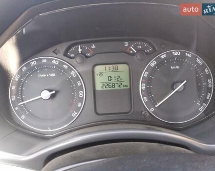 Сірий Шкода Октавія, об'ємом двигуна 1.6 л та пробігом 226 тис. км за 7300 $, фото 2 на Automoto.ua