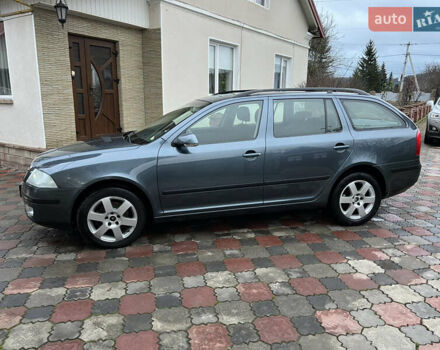 Сірий Шкода Октавія, об'ємом двигуна 1.6 л та пробігом 180 тис. км за 5999 $, фото 3 на Automoto.ua