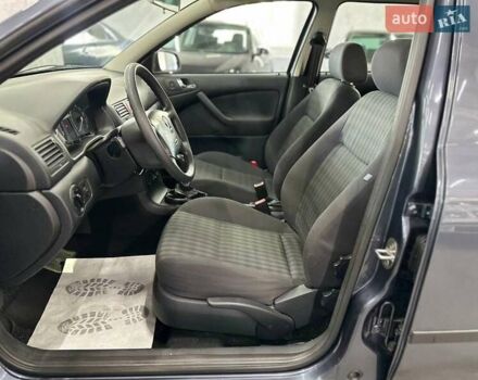 Сірий Шкода Октавія, об'ємом двигуна 1.6 л та пробігом 183 тис. км за 6999 $, фото 10 на Automoto.ua