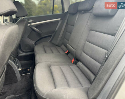 Сірий Шкода Октавія, об'ємом двигуна 2 л та пробігом 208 тис. км за 5600 $, фото 17 на Automoto.ua