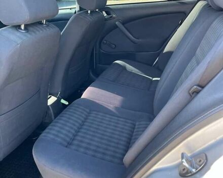 Серый Шкода Октавия, объемом двигателя 1.6 л и пробегом 241 тыс. км за 5950 $, фото 16 на Automoto.ua