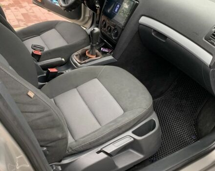 Серый Шкода Октавия, объемом двигателя 1.9 л и пробегом 390 тыс. км за 6400 $, фото 7 на Automoto.ua