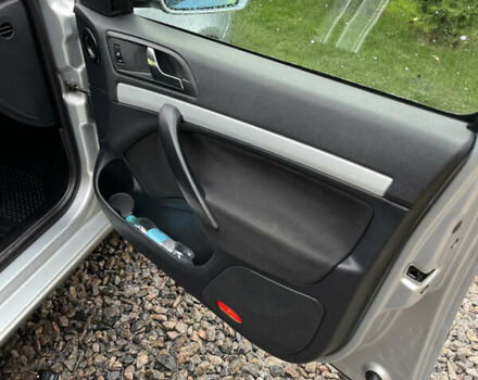 Сірий Шкода Октавія, об'ємом двигуна 0 л та пробігом 250 тис. км за 4999 $, фото 33 на Automoto.ua