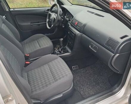 Сірий Шкода Октавія, об'ємом двигуна 1.6 л та пробігом 198 тис. км за 5400 $, фото 58 на Automoto.ua