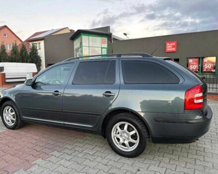 Серый Шкода Октавия, объемом двигателя 2 л и пробегом 235 тыс. км за 1772 $, фото 2 на Automoto.ua