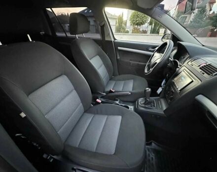 Серый Шкода Октавия, объемом двигателя 2 л и пробегом 235 тыс. км за 1772 $, фото 10 на Automoto.ua