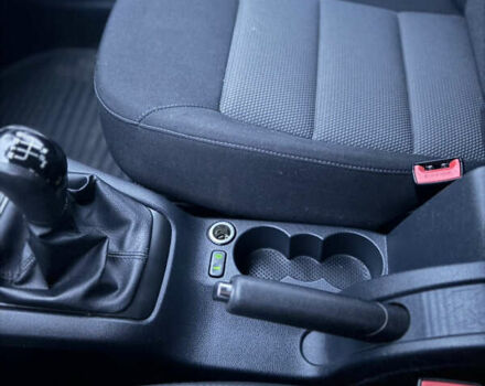 Серый Шкода Октавия, объемом двигателя 1.6 л и пробегом 270 тыс. км за 5750 $, фото 34 на Automoto.ua