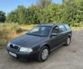 Серый Шкода Октавия, объемом двигателя 1.6 л и пробегом 335 тыс. км за 3800 $, фото 1 на Automoto.ua