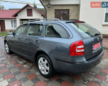 Сірий Шкода Октавія, об'ємом двигуна 1.6 л та пробігом 180 тис. км за 5999 $, фото 5 на Automoto.ua