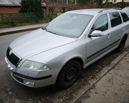 Серый Шкода Октавия, объемом двигателя 2 л и пробегом 299 тыс. км за 3300 $, фото 1 на Automoto.ua